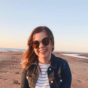 Meet your Posher, Alyssa